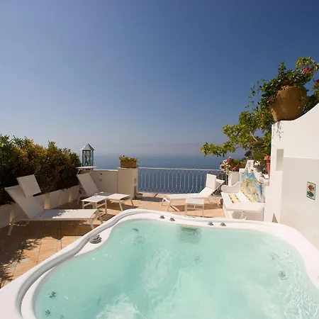 Palazzo Marzoli Charme - Small Luxury Hotel
